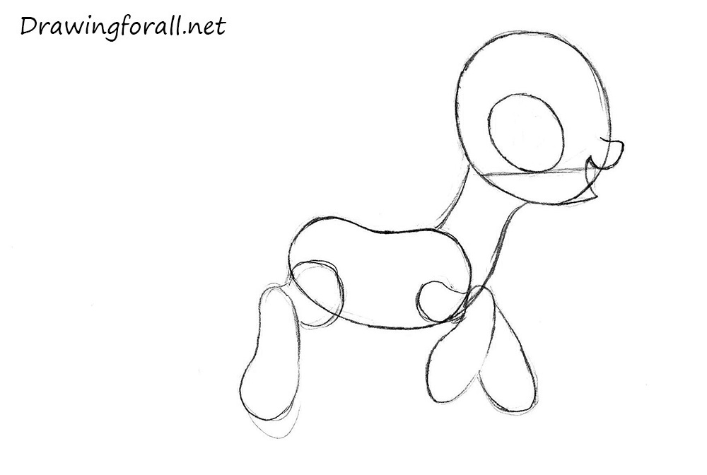 Sketch the pony’s limb shapes