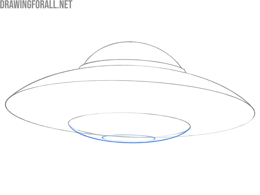 Convex lower hull and central ellipse completing the main UFO form.